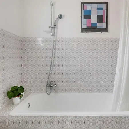 Bright Penthouse Downtown