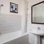 Bright Penthouse Downtown Daire