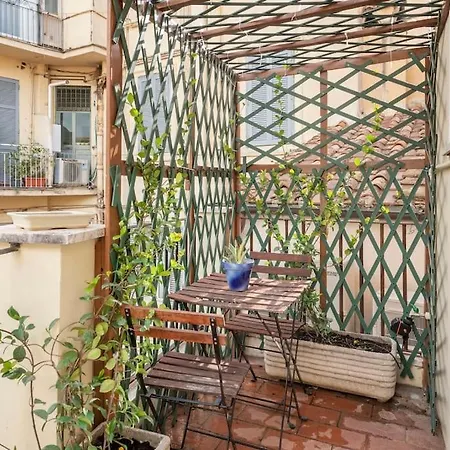 Daire Bright Penthouse Downtown