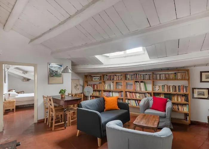 Bright Penthouse Downtown Appartement